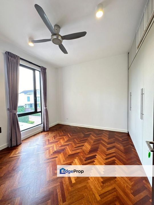 Avira Garden Medini Iskandar For Sale Endlot With 12ft Land Good Condition , Johor, Nusajaya