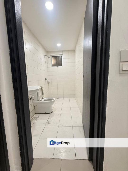 Greenfield Regency @ Tampoi Indah Apartment For Sale Renovated Unit With 2 Parking Lots, Johor, Tampoi