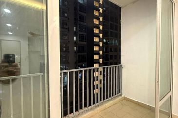 Dedaun Hijau (Greenfield Regency)