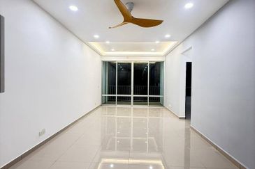 Dedaun Hijau (Greenfield Regency)