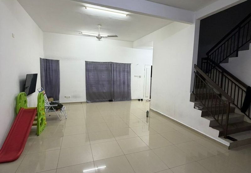 Taman Nusantara Prima @ Gelang Patah Double Storey Cluster For Sale 