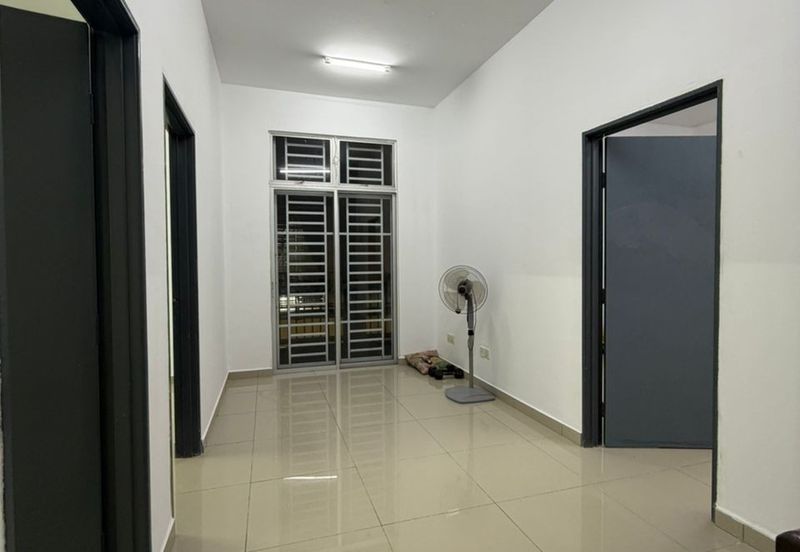 Taman Nusantara Prima @ Gelang Patah Double Storey Cluster For Sale 