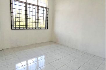 Summer Park Townhouse (Pangsapuri Alam Jaya), Bandar Baru Seri Alam