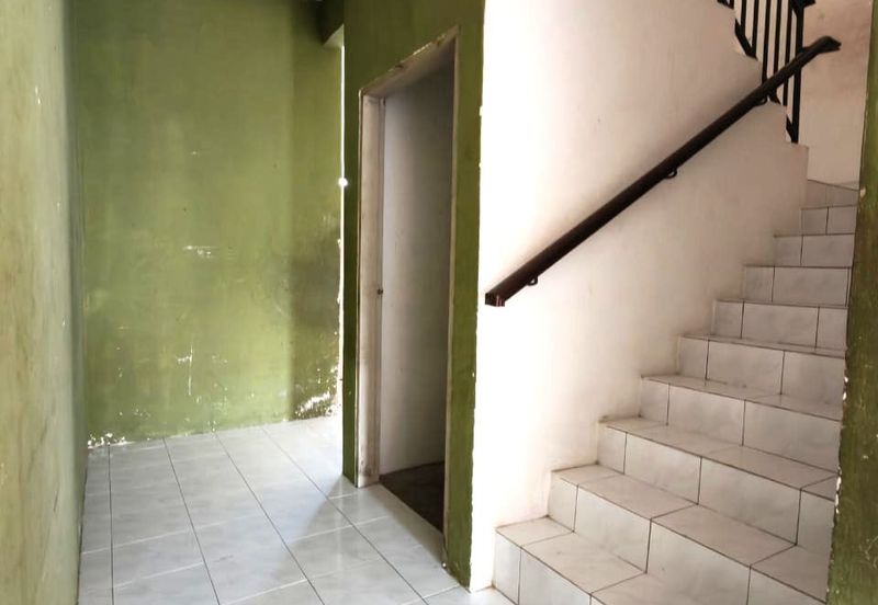 Summer Park Townhouse (Pangsapuri Alam Jaya), Bandar Baru Seri Alam