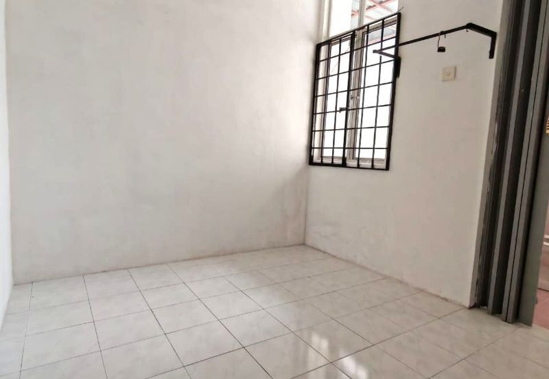 Summer Park Townhouse (Pangsapuri Alam Jaya), Bandar Baru Seri Alam