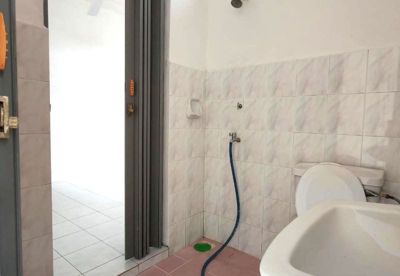 Summer Park Townhouse (Pangsapuri Alam Jaya), Bandar Baru Seri Alam