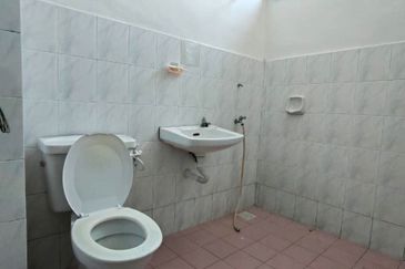 Summer Park Townhouse (Pangsapuri Alam Jaya), Bandar Baru Seri Alam