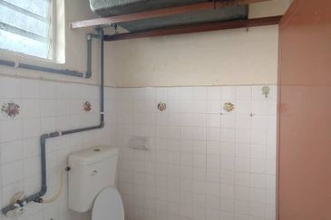 Flat Taman Ungku Tun Aminah