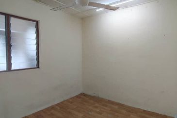 Flat Taman Ungku Tun Aminah