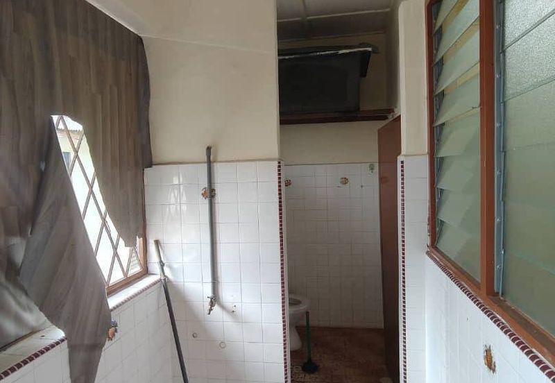 Flat Taman Ungku Tun Aminah