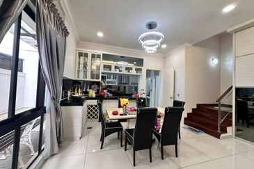 The Canal Garden South, Horizon Hills