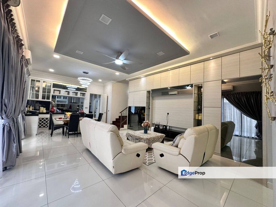 Horizon Hills @ The Canal Garden South, 3 Storey Cluster For Sale Fully Renovated Fully Furnish , Johor, 