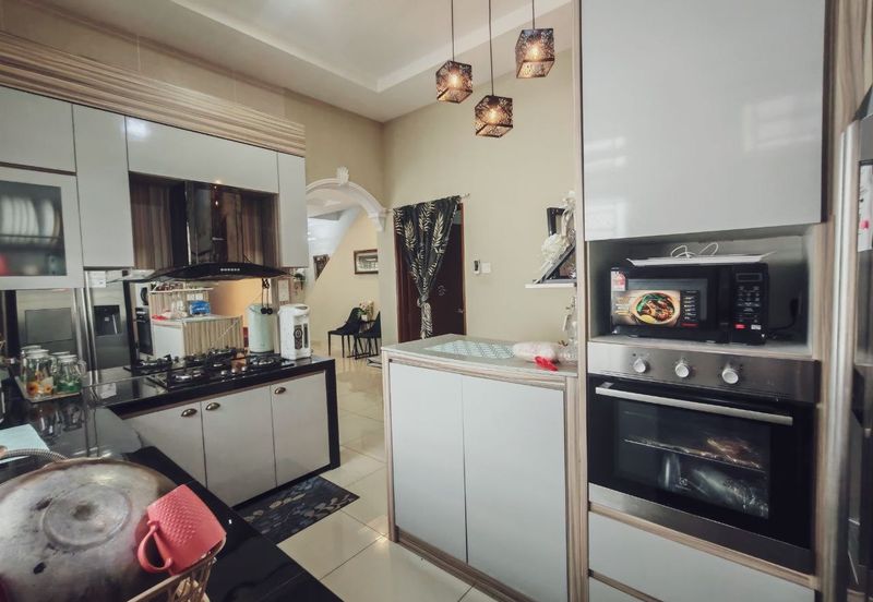 Taman Nusantara Prima @ Iskandar Puteri, Nusajaya Double Storey Cluster For Sale Fully Renovated with good Condition 