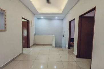 Taman Nusantara Prima @ Iskandar Puteri, Nusajaya Double Storey Cluster For Sale Fully Renovated with good Condition 