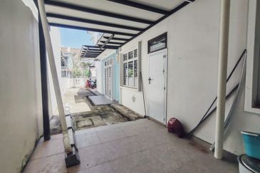 Taman Nusantara Prima @ Iskandar Puteri, Nusajaya Double Storey Cluster For Sale Fully Renovated with good Condition 