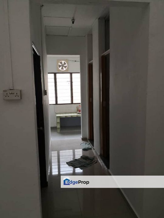 Taman Ungku Tun Aminah @ Skudai, Single Storey Terrace For Sale , Johor, Skudai