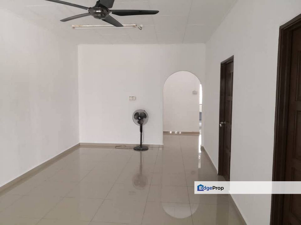 Taman Ungku Tun Aminah @ Skudai, Single Storey Terrace For Sale , Johor, Skudai