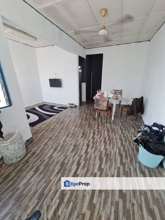Flat Taman Daya, Low Cost Flat For Sale, 4th Floor , Johor, Johor Bahru
