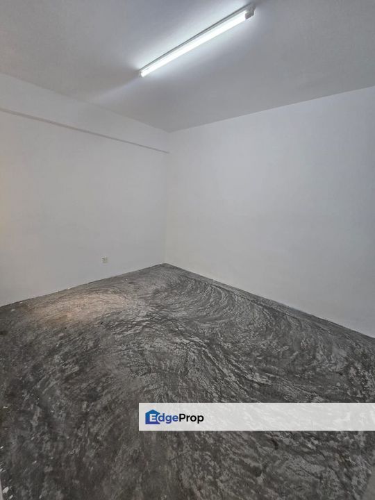 Flat Taman Ehsan Jaya, Low Cost Flat For Sale, 4th Floor , Johor, Johor Bahru