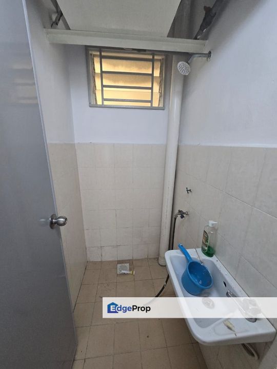 Flat Taman Ehsan Jaya, Low Cost Flat For Sale, 4th Floor , Johor, Johor Bahru
