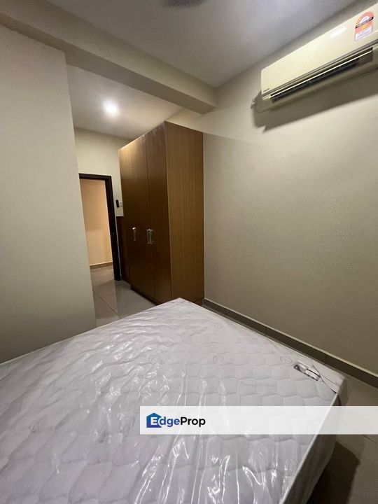 D'Secret Garden Residence @ Kempas Indah, For Sale Fully Renovated, Fully Furnish, 2 Parking Lots , Johor, Johor Bahru