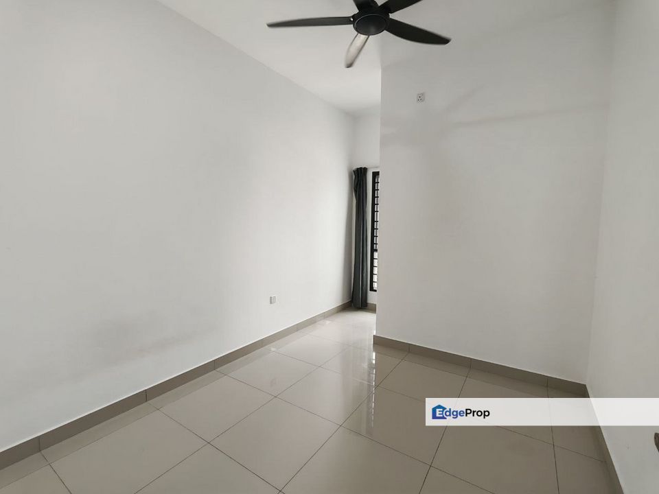 Ayera Residence @ Megah Ria, Double Storey Terrace For Rent Partial Furnish, Gated Guarded, Johor, Masai