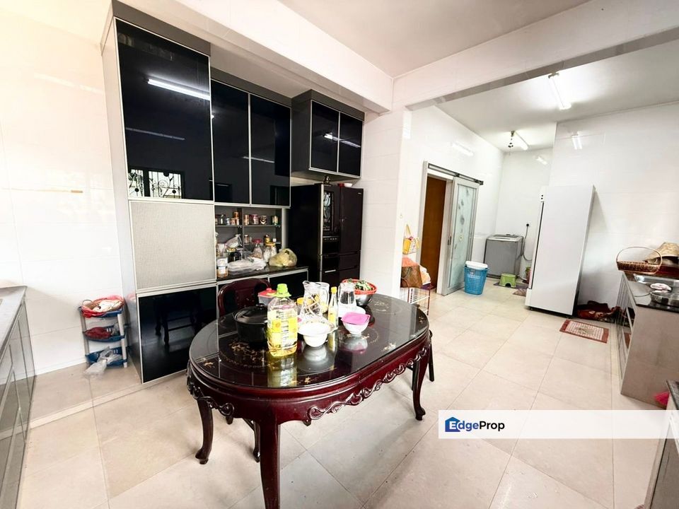 Taman Impian Emas @ Skudai, Double Storey Semi Detached For Sale Basic Renovation , Johor, Skudai