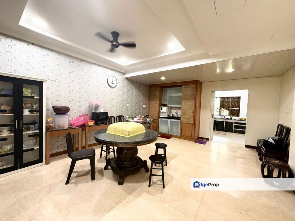 Taman Impian Emas @ Skudai, Double Storey Semi Detached For Sale Basic Renovation , Johor, Skudai