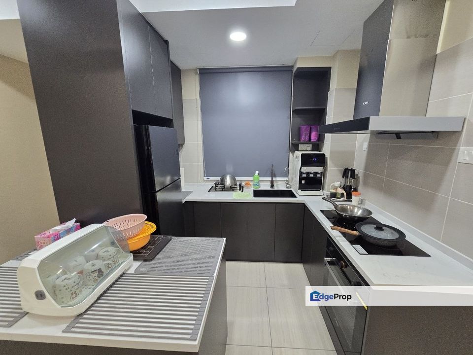 Midori Green Apartment @ Austin Height, Mount Austin, For Sale, Fully Renovated , Johor, Johor Bahru