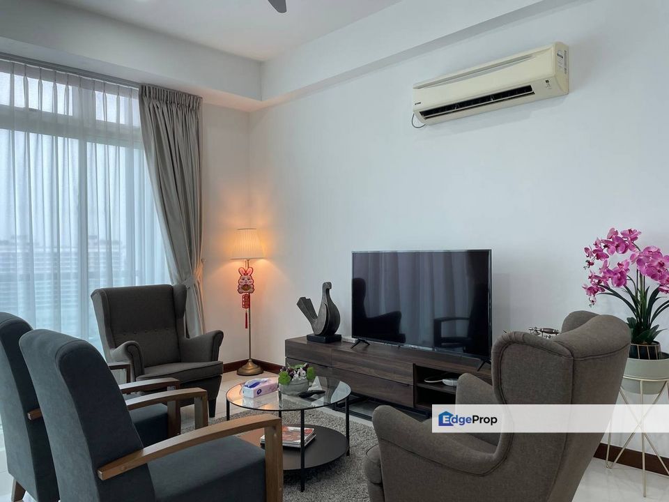 Paragon Residence @ Straits View, Big Size Apartment For Sale High Floor , Johor, Johor Bahru
