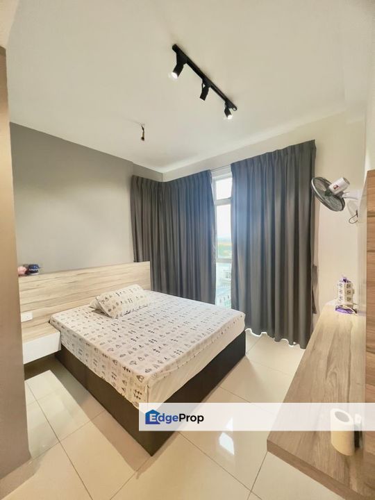 D'Lagoon Residence @ Seri Austin, Apartment For Sale Fully Furnish with modern Renovation , Johor, Johor Bahru