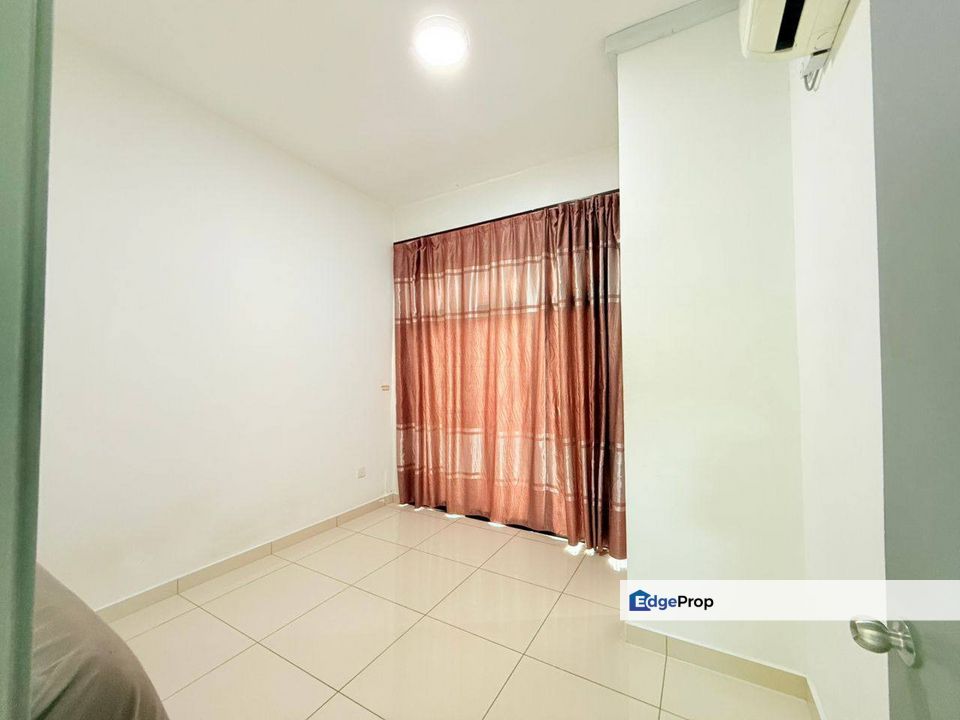 Opal @ Mutiara Mas, Mutiara Rini, Skudai, 3 Storey Cluster For Sale  Unblock View , Johor, Skudai