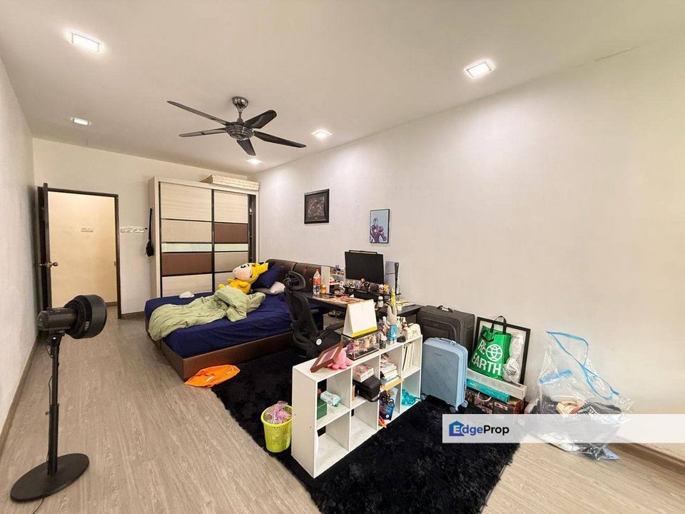 Taman Skudai Baru @ Skudai, Double Storey Terrace For Sale Fully Renovated , Johor, Skudai