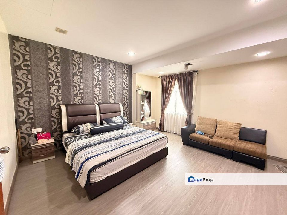 Taman Skudai Baru @ Skudai, Double Storey Terrace For Sale Fully Renovated , Johor, Skudai