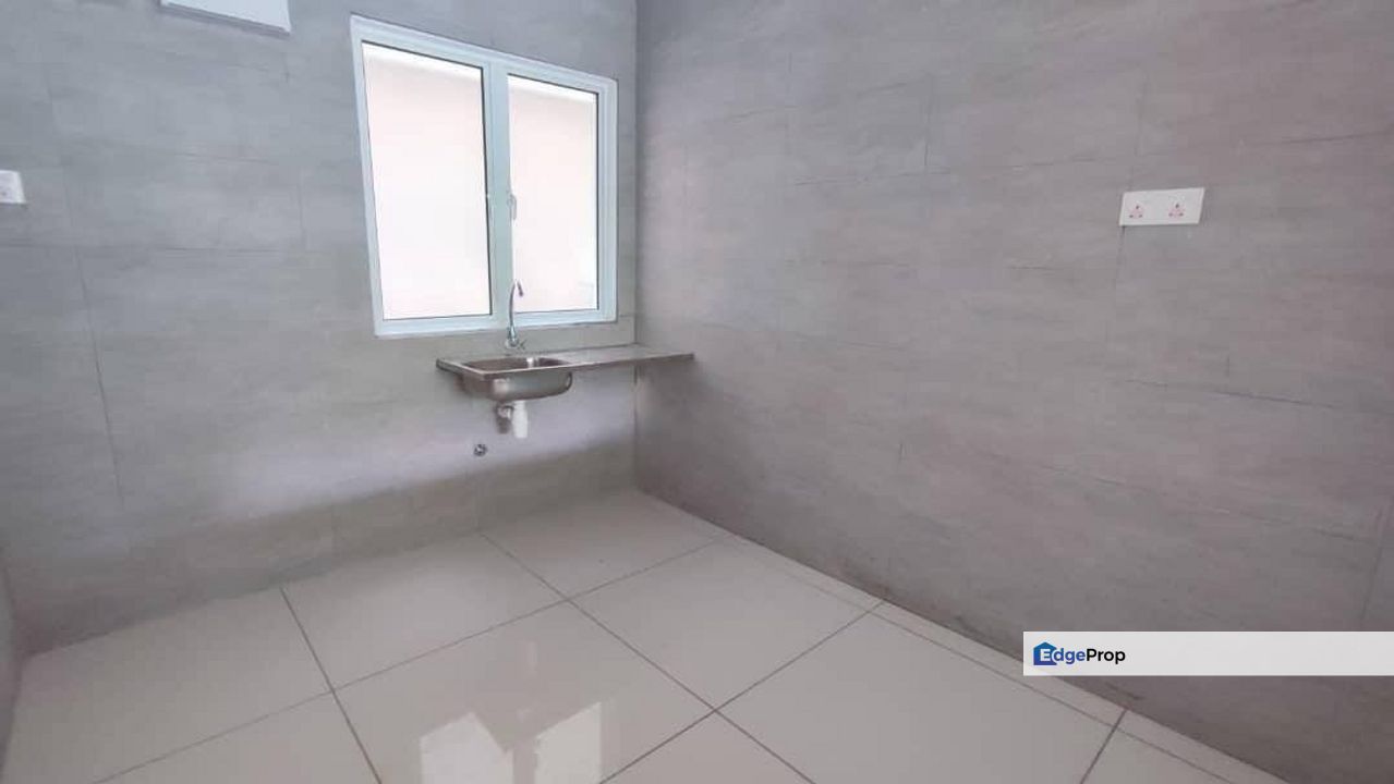 Larkin Residence 2 @ Larkin, Apartment For Sale,High Floor , Johor, Johor Bahru