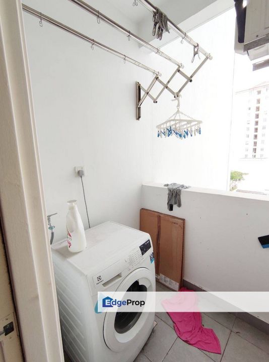 Austin Suites @ Mount Austin, Apartment For Sale, 2 Bedder, Fully Furnish , Johor, Johor Bahru