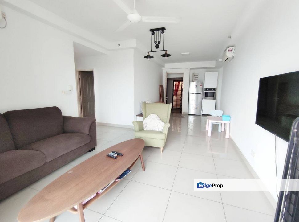 Austin Suites @ Mount Austin, Apartment For Sale, 2 Bedder, Fully Furnish , Johor, Johor Bahru
