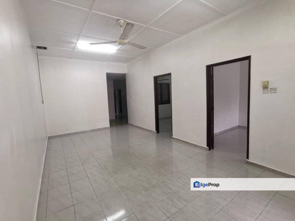 Taman Ungku Tun Aminah @ Skudai, Single Storey Terrace For Sale  Kitchen Extended , Johor, Skudai