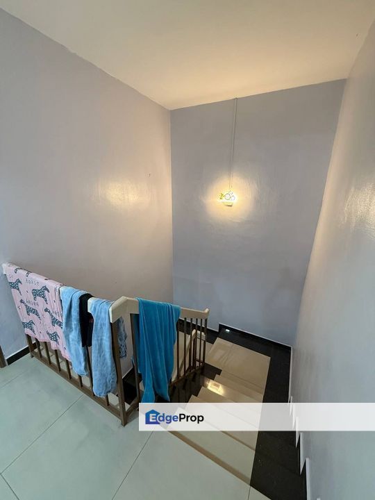 Taman Megah Ria @ Masai, 1.5 Storey Semi Detached For Sale, Fully Renovated , Johor, Masai