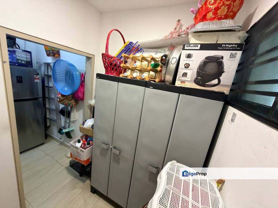 Laguna Height @ Taman Laguna,Taman Perling, Condo For Sale Fully Renovated, Extra Garden Land , Johor, Johor Bahru