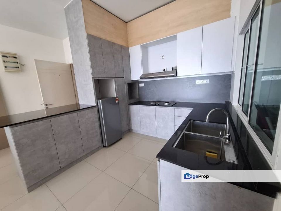 Nusa Heights @ Gelang Patah, For Sale Renovated Unit, 2 Parking Lots , Johor, Gelang Patah