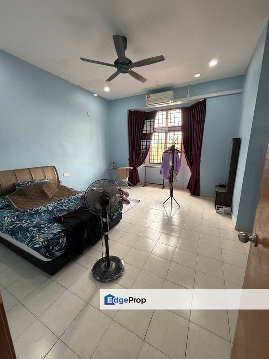 Bandar Uda Utama @ Tampoi, Double Storey Terrace For Sale Unblock View, Fully Extended , Johor, Skudai