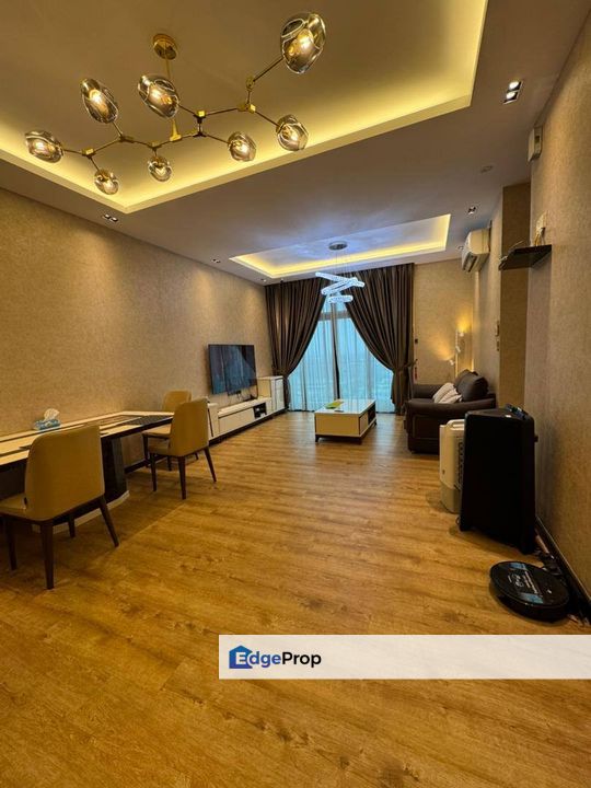 D'Summit Residence @ Kempas Utama, Condo For Sale Private Lift, Fully Furnish Fully Renovated , Johor, Johor Bahru