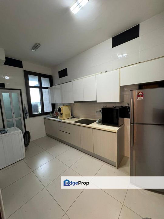 D'Summit Residence @ Kempas Utama, Condo For Sale Private Lift, Fully Furnish Fully Renovated , Johor, Johor Bahru