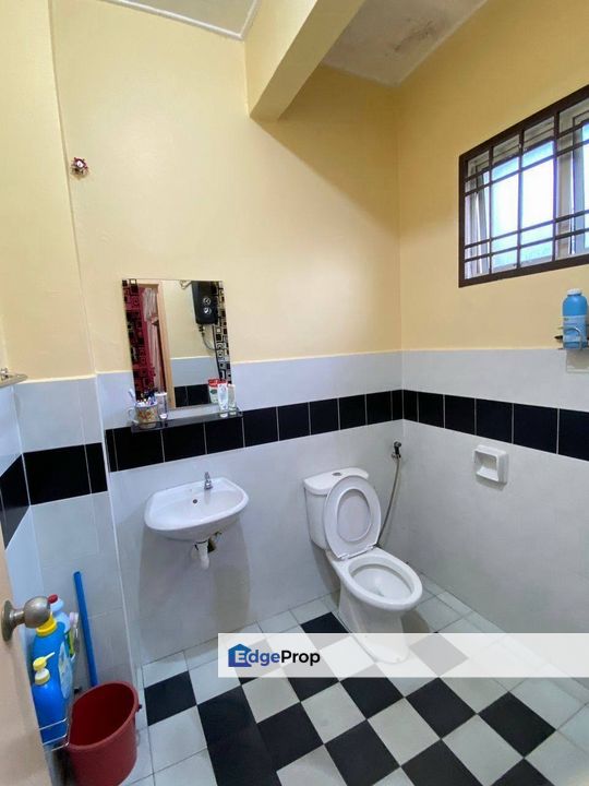Taman Nusa Damai @ Pasir Gudang, Double Storey Endlot With 5ft Land For Sale Fully Renovated,Fully Extended  , Johor, Pasir Gudang