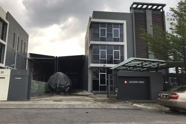 BUKIT KEMUNING 1 - JALAN BUKIT RIMAU