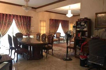 Bungalow @ Bukit Jelutong Shah Alam