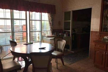 Bungalow @ Bukit Jelutong Shah Alam