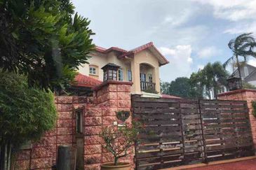 Bungalow @ Bukit Jelutong Shah Alam