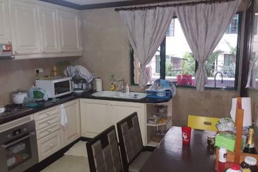 Sri Murni Condominium